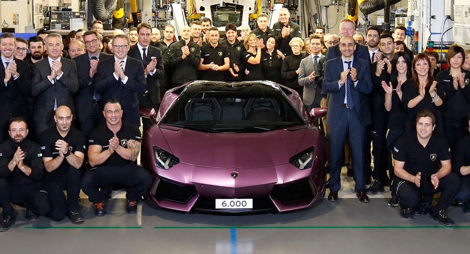 Audi và Lamborghini cùng lên đỉnh - 2 Audi và Lamborghini cùng lên đỉnh - 2