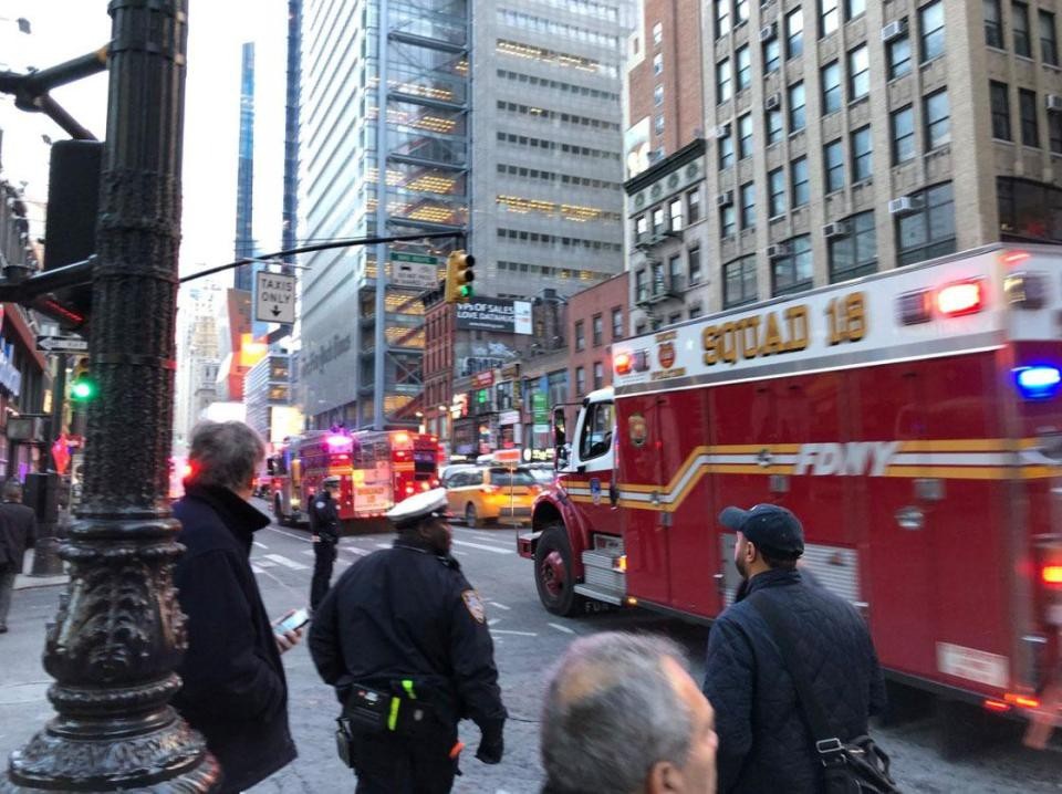 Đánh bom ở ga tàu điện ngầm New York - 5
(Ảnh: EPA)