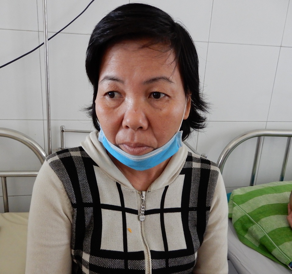 Bà Tám mong mọi người hỗ trợ, để con gái bà tiếp tục được điều trị