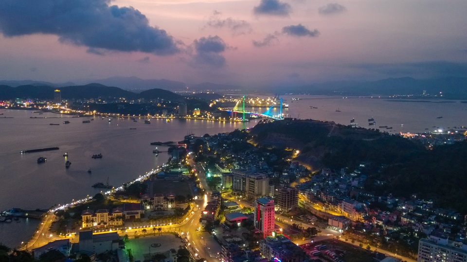 Khéo miệng, lễ tân khách sạn kiếm 20 triệu đồng/tháng nhờ bán tour cho khách tây - 1 Ảnh minh họa