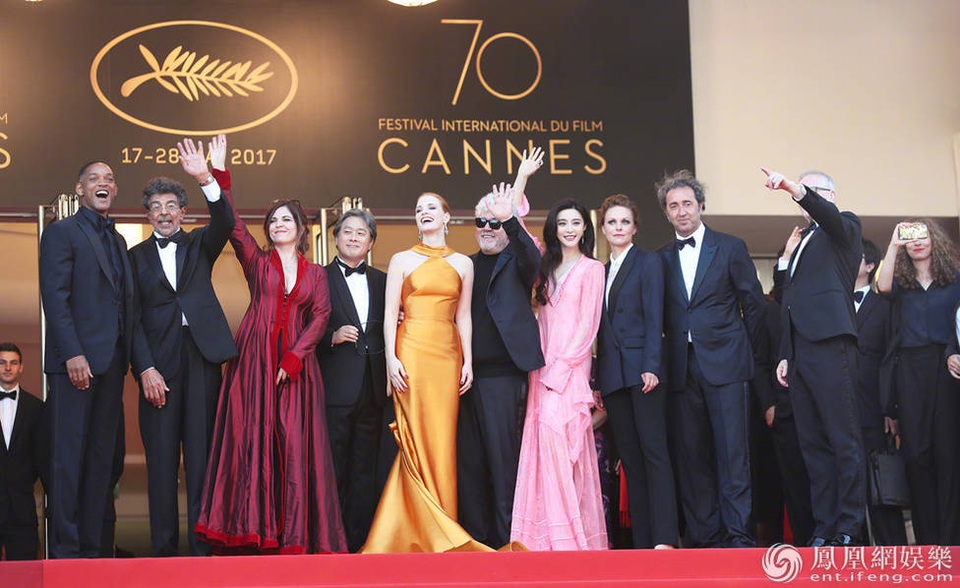 Phạm Băng Băng hội ngộ Thư Kỳ tại Cannes - 10