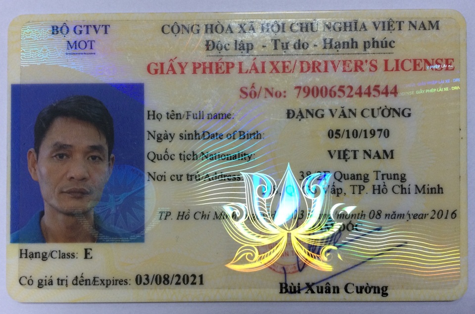 Bằng lái xe mang tên đối tượng Đặng Văn Cường đang bị truy nã