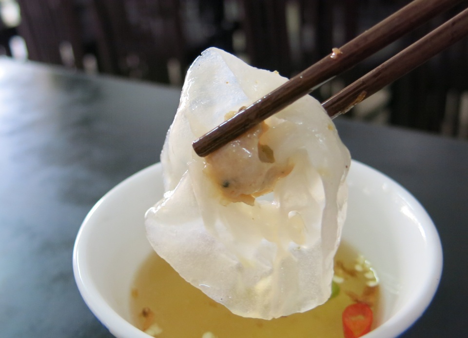Những món ngon không nên bỏ qua khi đến Hội An - 4 Món bánh bao bánh vạc được các du khách phương Tây gọi tên là bánh bông hồng trắng