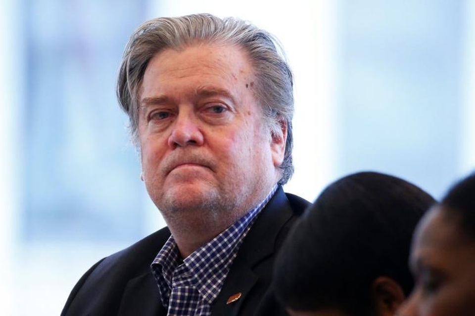 Cố vấn Tổng thống Trump: Mỹ đang “chiến tranh thương mại” với Trung Quốc - 1
Chiến lược gia của Nhà Trắng Steve Bannon (Ảnh: Reuters)
