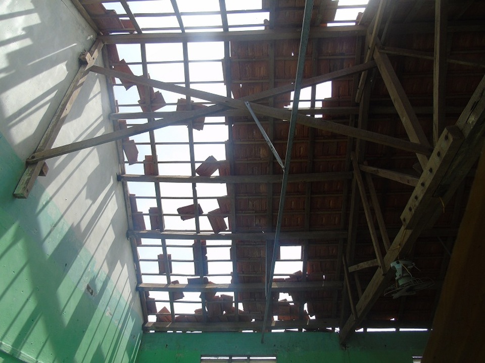 Quảng Bình: Nỗ lực khắc phục thiệt hại do bão để đảm bảo công tác giảng dạy - 7 Quảng Bình: Nỗ lực khắc phục thiệt hại do bão để đảm bảo công tác giảng dạy - 7