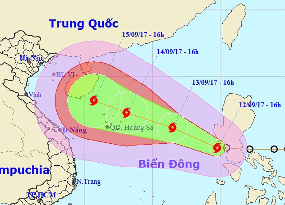 Vị trí và hướng di chuyển của bão số 10 (Ảnh: NCHMF).