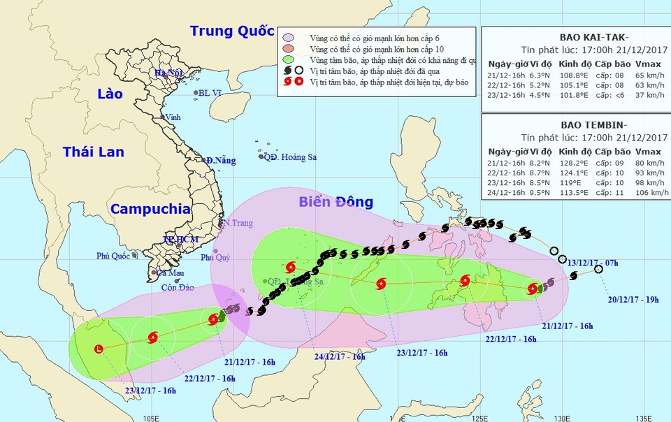 Ngoài vùng ảnh hưởng của bão số 15, biển vẫn sóng lớn hất văng 3 người - 1 Vị trí và hướng di chuyển của bão số 15 (trái) và bão gần Biển Đông có tên quốc tế là Tembin. (Ảnh: NCHMF).