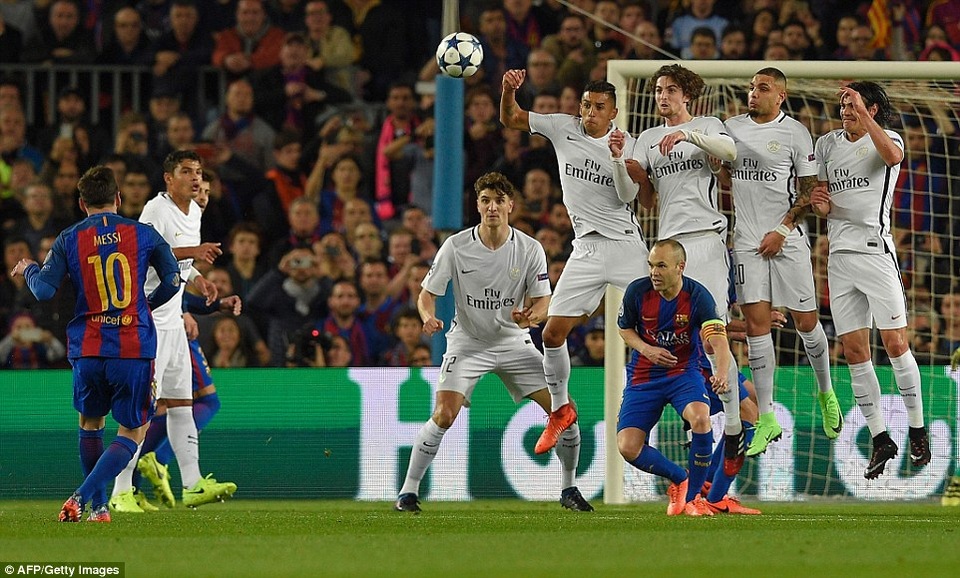 Những khoảnh khắc kỳ diệu trong chiến thắng 6-1 của Barca trước PSG - 3 
Messi vẫn là điểm nhấn trong các pha tấn công của Barcelona