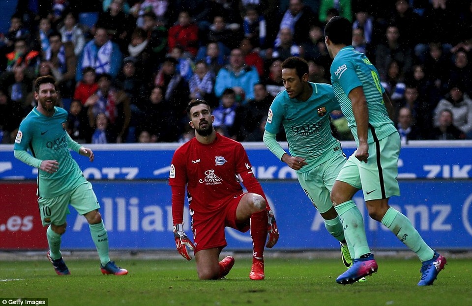 Barcelona - Alaves: Bữa tiệc cuối cùng của Luis Enrique - 3
Messi, Neymar, Suarez đều ghi bàn ở trận đấu với Alaves (6-0) tại La Liga năm nay