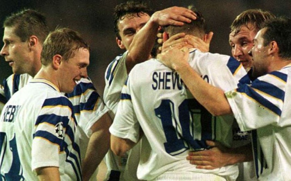 Điểm lại những thất bại đau đớn nhất trong lịch sử Barcelona - 8 05/11/1997 | Champions League | Barcelona 0-4 Dynamo Kyiv
