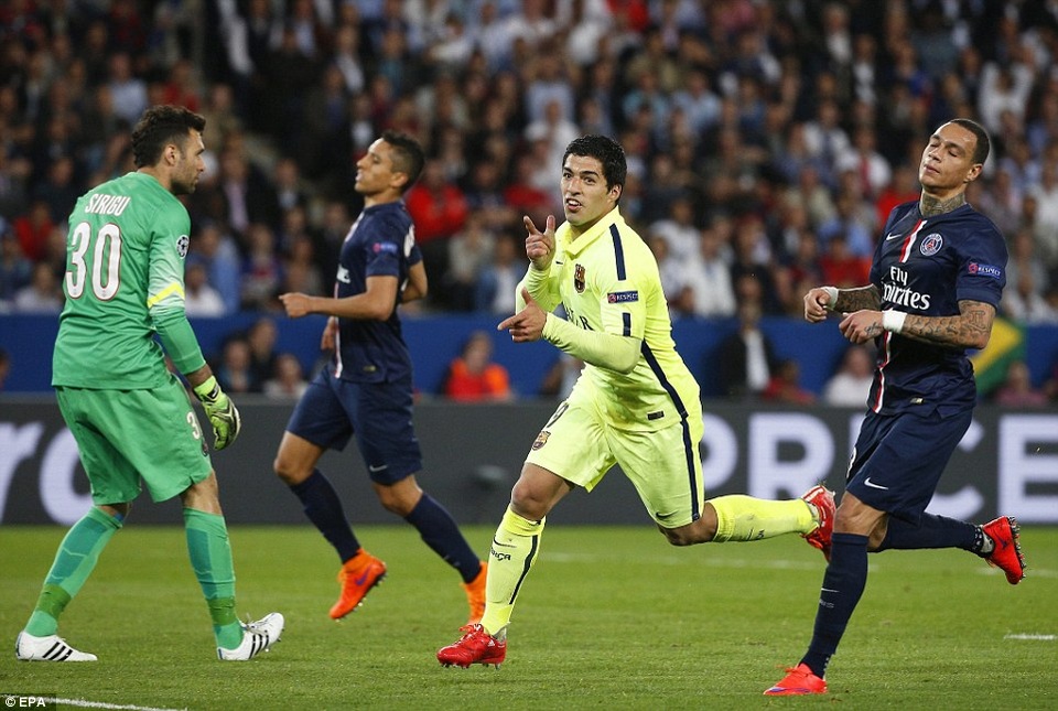 PSG - Barcelona: Kinh điển tại Parc des Princes - 3
Luis Suarez tỏa sáng với cú đúp vào lưới PSG ở tứ kết Champions League 2015