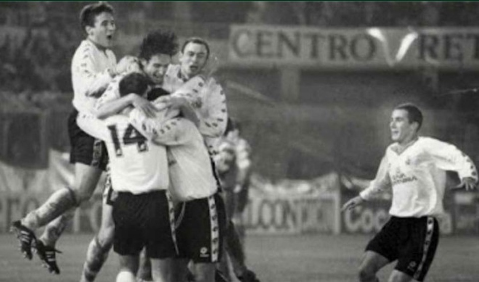 Điểm lại những thất bại đau đớn nhất trong lịch sử Barcelona - 6 11/02/1995 | La Liga | Racing 5-0 Barcelona