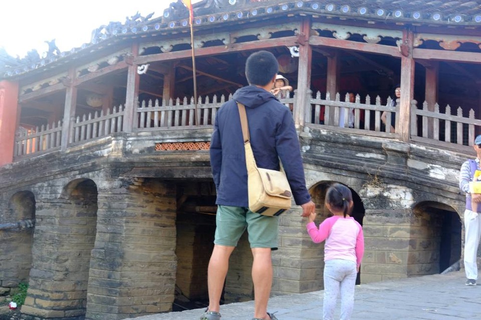 Cô bé 2 tuổi trong chuyến hành trình xuyên Việt 60 ngày cùng bố mẹ - 3 Cô bé 2 tuổi trong chuyến hành trình xuyên Việt 60 ngày cùng bố mẹ - 3