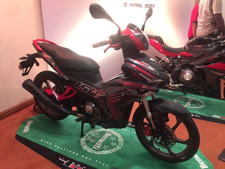 Benelli RFS150i 2017 - Đối thủ mới của Yamaha Exciter và Honda Winner - 1
Benelli là thương hiệu xe máy Italy hiện thuộc sở hữu của tập đoàn Qianjiang, Trung Quốc