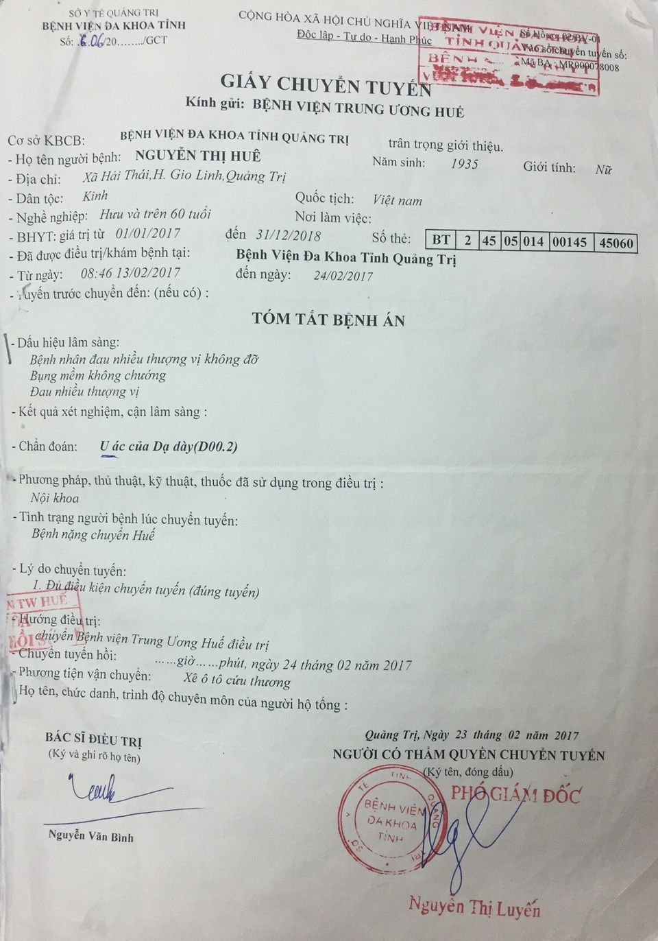 Bệnh nhân tử vong khi mổ dạ dày: Tắc trách hay tận tình? - 1 Giấy chuyển tuyến của Bệnh viện Đa khoa tỉnh Quảng Trị