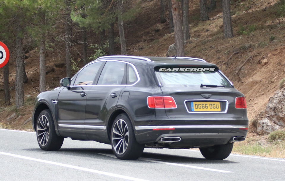 Bentayga sẽ là xe hybrid đầu tiên của Bentley - 5 Bentayga sẽ là xe hybrid đầu tiên của Bentley - 5