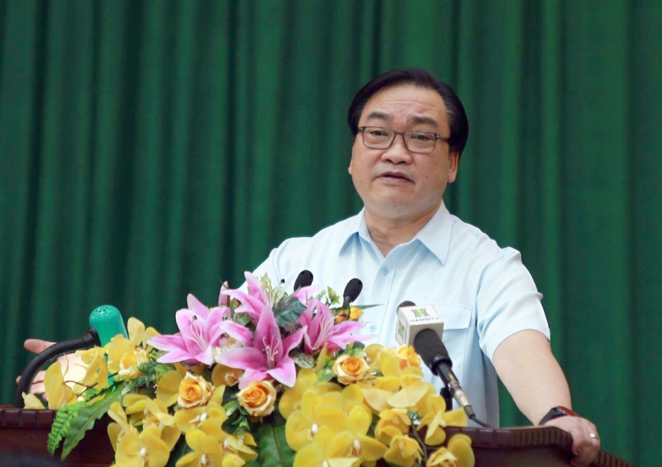 Bí thư Thành ủy Hà Nội - Hoàng Trung Hải phát biểu tại hội nghị