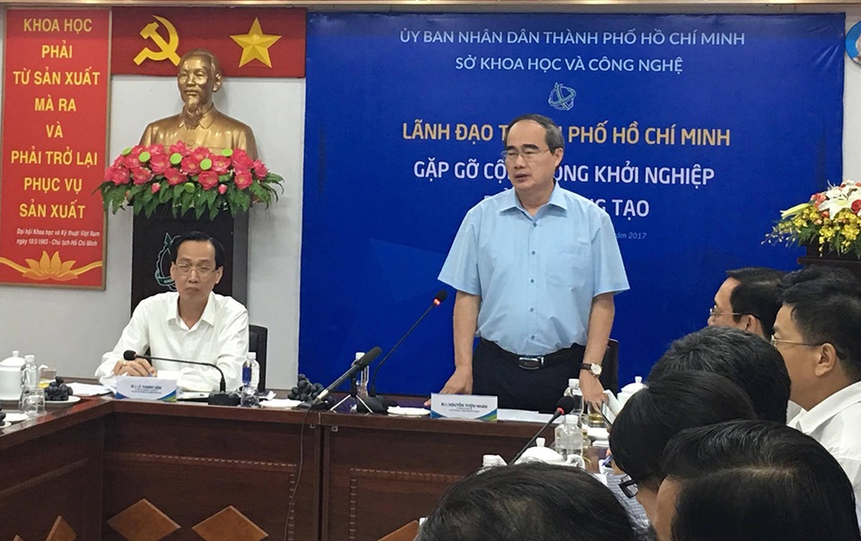 Hơn 40% dự án khởi nghiệp cả nước hoạt động tại TP.HCM - 1 Bí thư Thành uỷ TP.HCM Nguyễn Thiện Nhân làm việc với lãnh đạo Sở KH-CN TP.HCM và cộng đồng khởi nghiệp