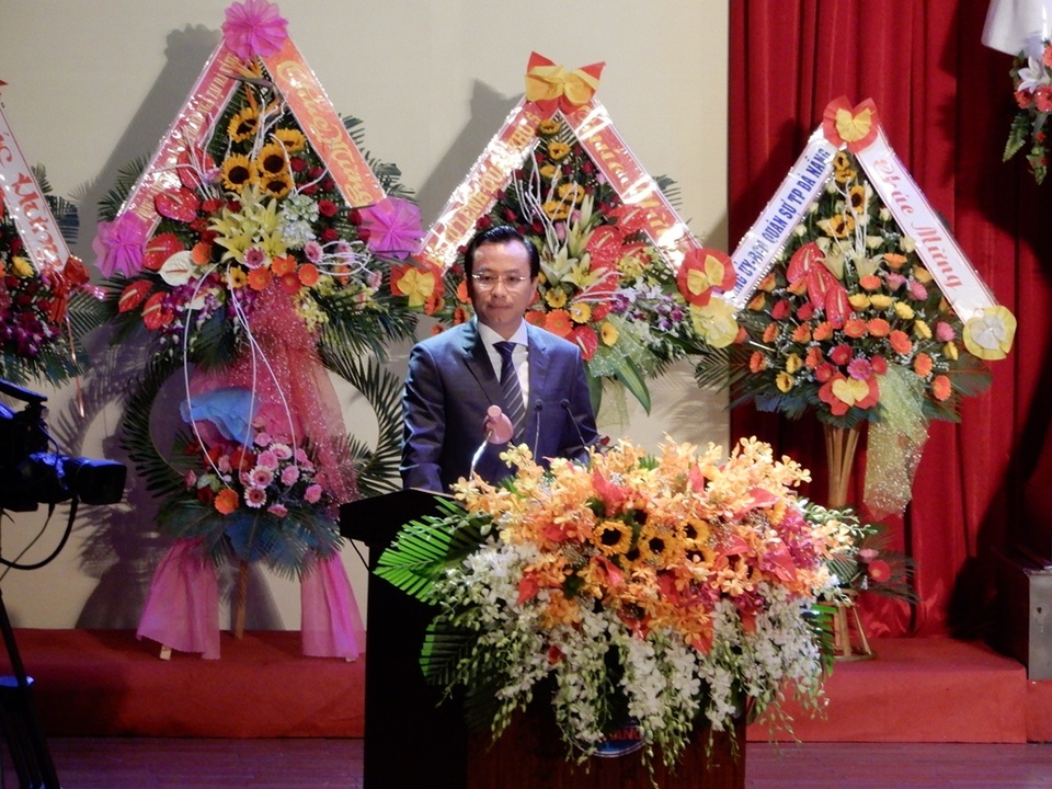 Đà Nẵng luôn quan tâm phát triển quan hệ toàn diện với các địa phương của Lào - 2 Bí thư Thành ủy Đà Nẵng Nguyễn Xuân Anh phát biểu tại buổi lễ