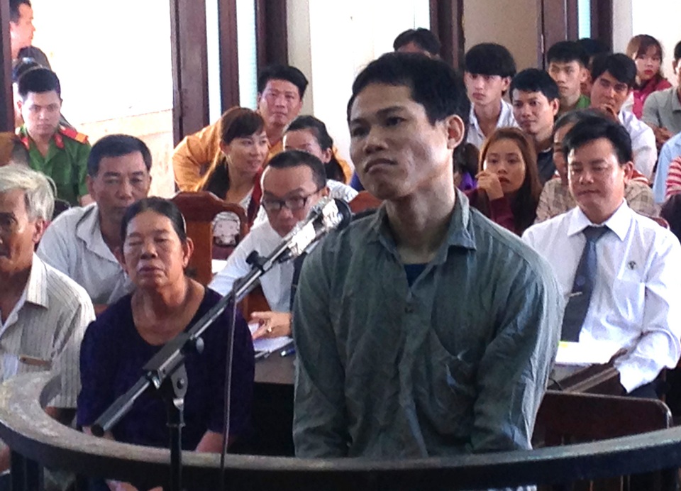 Tử hình hung thủ sát hại bạn tù rồi bỏ trốn - 1 Bị cáo Hoàng Quỳnh Vinh