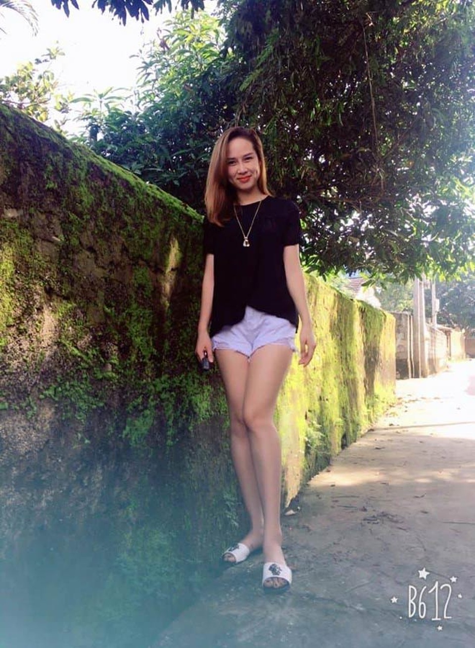 Bà mẹ 3 con Thái Nguyên xinh đẹp mơn mởn "ăn đứt" gái đôi mươi - 11
Hạnh nhiều lần bị nhầm là nữ sinh đại học