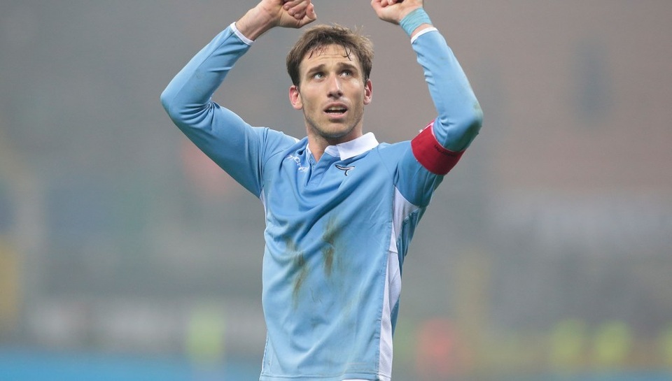 Ông chủ Trung Quốc bơm tiền, AC Milan đón tân binh chất lượng - 2 Lucas Biglia là tân binh thứ 4 của AC Milan?