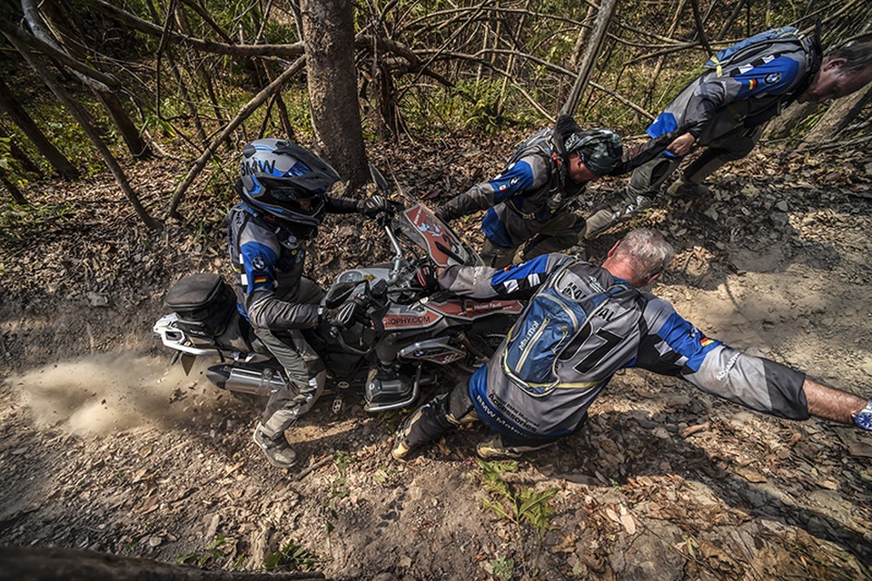 BMW GS Trophy - Cuộc chơi dành cho đàn ông đích thực - 19