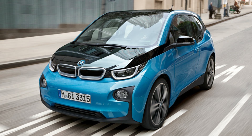 Tréo ngoe BMW triệu hồi xe chạy điện vì nguy cơ... rò rỉ xăng - 1 Tréo ngoe BMW triệu hồi xe chạy điện vì nguy cơ... rò rỉ xăng - 1