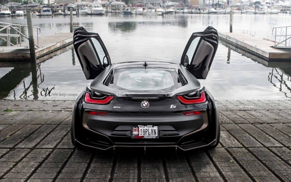 Làm gì để BMW i8 nổi bật hơn? - 4 Làm gì để BMW i8 nổi bật hơn? - 4