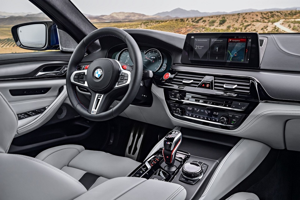 M5 2018 sẽ là xe đắt nhất và nhanh nhất của BMW tại Mỹ - 12 M5 2018 sẽ là xe đắt nhất và nhanh nhất của BMW tại Mỹ - 12