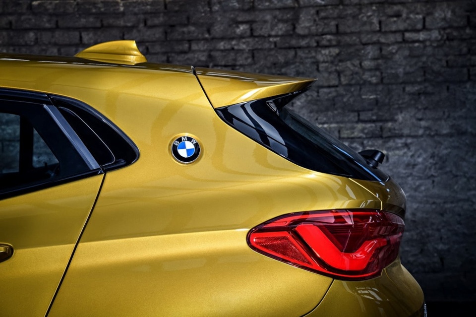 BMW X2 - Crossover hay hatchback cỡ lớn? - 17 BMW X2 - Crossover hay hatchback cỡ lớn? - 17