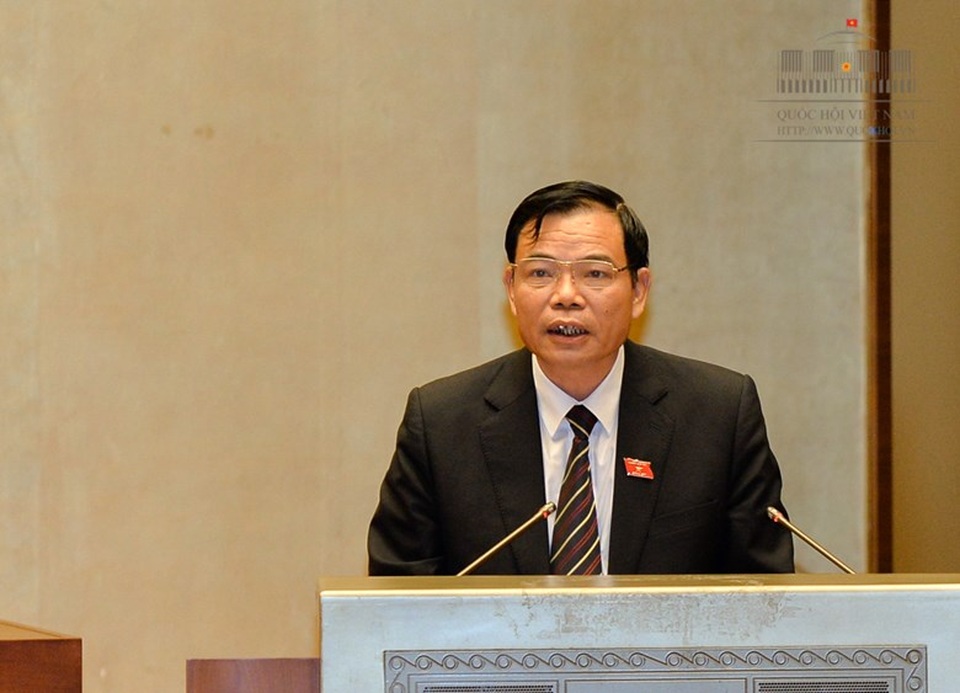 Sau giải cứu lợn, sẽ giải cứu... cam, bưởi? - 1
Bộ trưởng Nguyễn Xuân Cường mở màn phiên chất vấn sáng nay.
