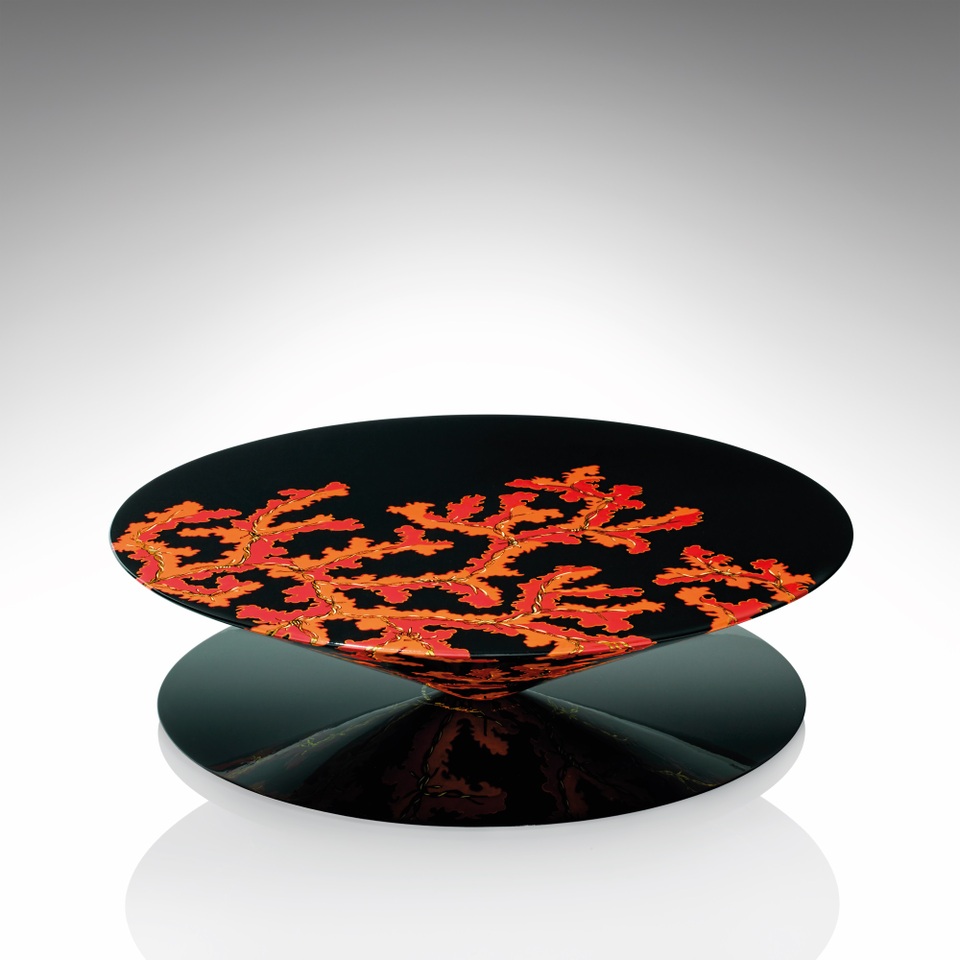 Vợ đạo diễn Trần Anh Hùng mang tác phẩm sơn mài đến phiên đấu giá Christie’s - 2 Tác phẩm Ranh giới do bàn tay tài hoa của Trần Nữ Yên Khê thiết kế, Hanoia tạo tác.