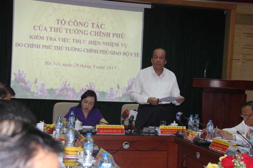Bộ trưởng Mai Tiến Dũng đề nghị Bộ Y tế bỏ kiểm nghiệm trên giấy tờ - 1 Bộ trưởng Mai Tiến Dũng cho rằng việc kiểm tra trên giấy tờ không mang lại hiệu quả.