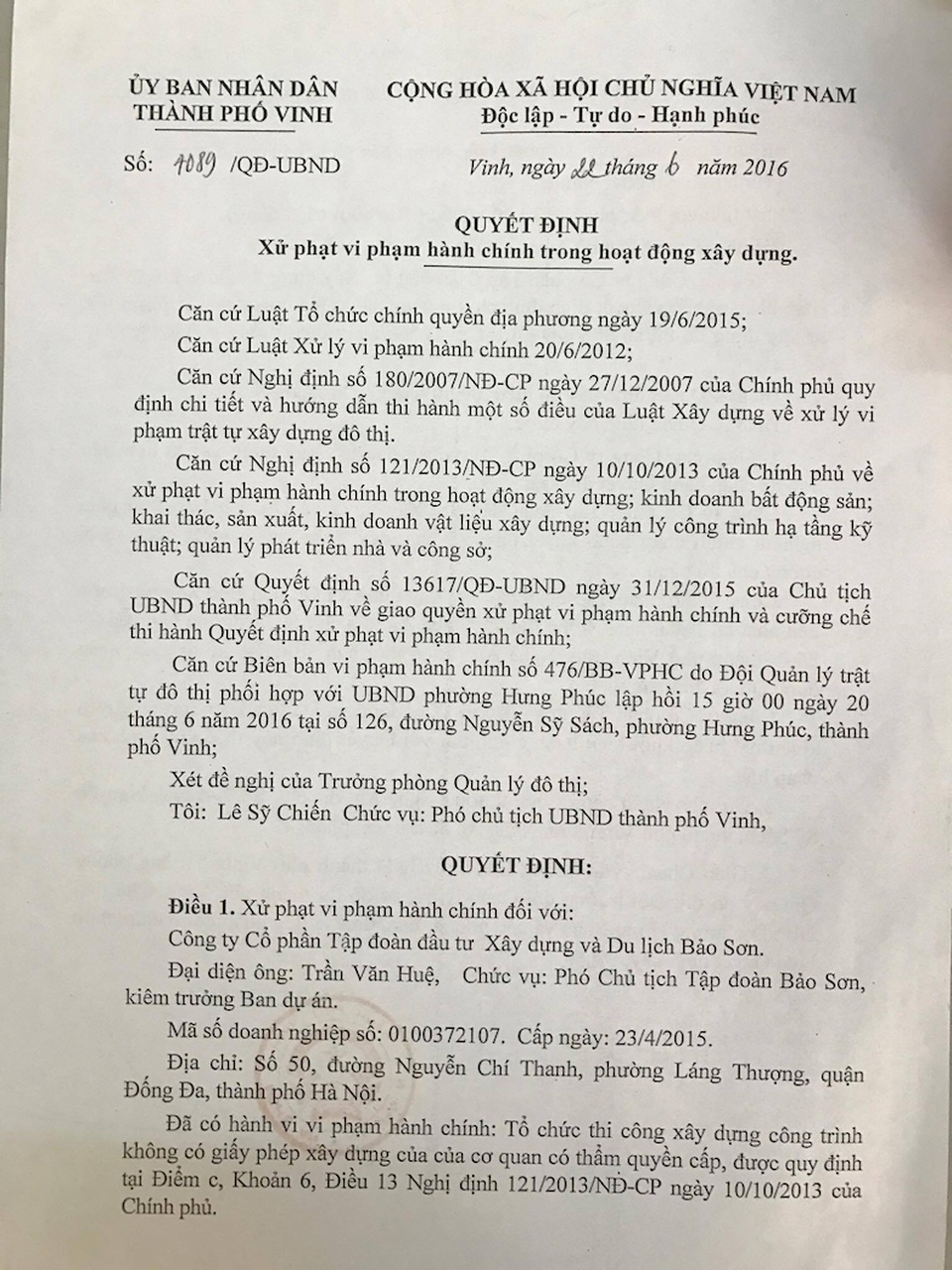 Bê tông chung cư rơi trúng một tiểu thương: Dự án nhiều lần bị xử phạt, đình chỉ vẫn... tiếp tục vi phạm - 6