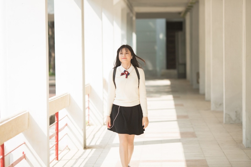 BTV Khánh Ly gây “choáng” với nhan sắc đời thường như... nữ sinh - 15