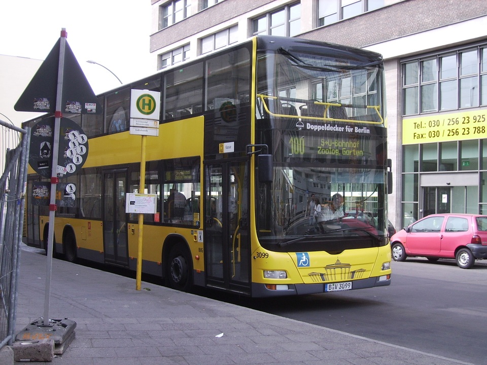 Xe bus hai tầng phục vụ du khách ở các quốc gia như thế nào? - 2 Xe bus hai tầng phục vụ du khách ở các quốc gia như thế nào? - 2