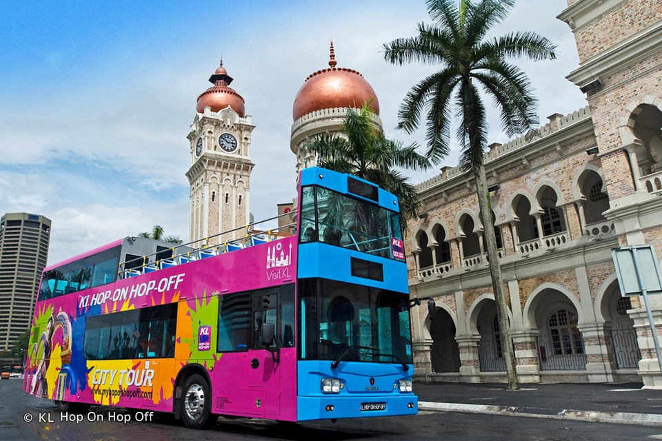 Xe bus hai tầng phục vụ du khách ở các quốc gia như thế nào? - 4 Xe bus hai tầng phục vụ du khách ở các quốc gia như thế nào? - 4