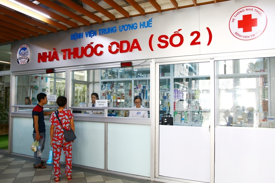 Những chuyển biến tích cực tại bệnh viện Trung ương Huế - 14 Hệ thống Nhà thuốc đạt chuẩn mới đưa vào hoạt động