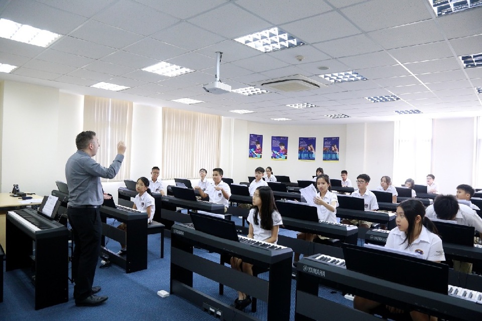 Tầm quan trọng của âm nhạc đối với sự phát triển của trẻ em - 2 Tầm quan trọng của âm nhạc đối với sự phát triển của trẻ em - 2