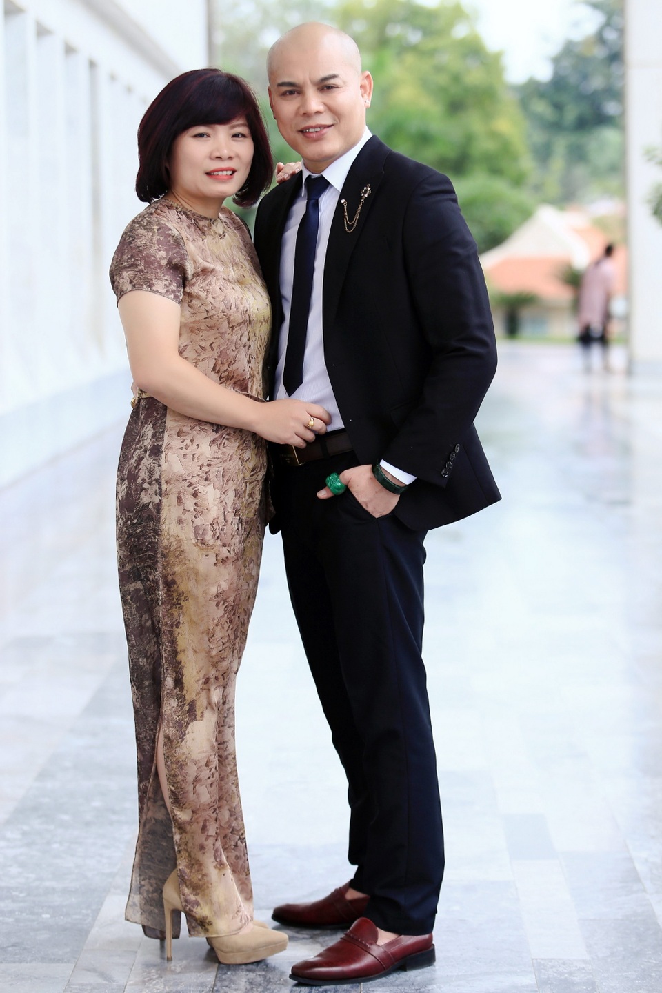 Ca sĩ Minh Khánh: Cứ làm bằng tâm và chữ tín thì thành công sẽ đến - 3 Ca sĩ Minh Khánh: Cứ làm bằng tâm và chữ tín thì thành công sẽ đến - 3