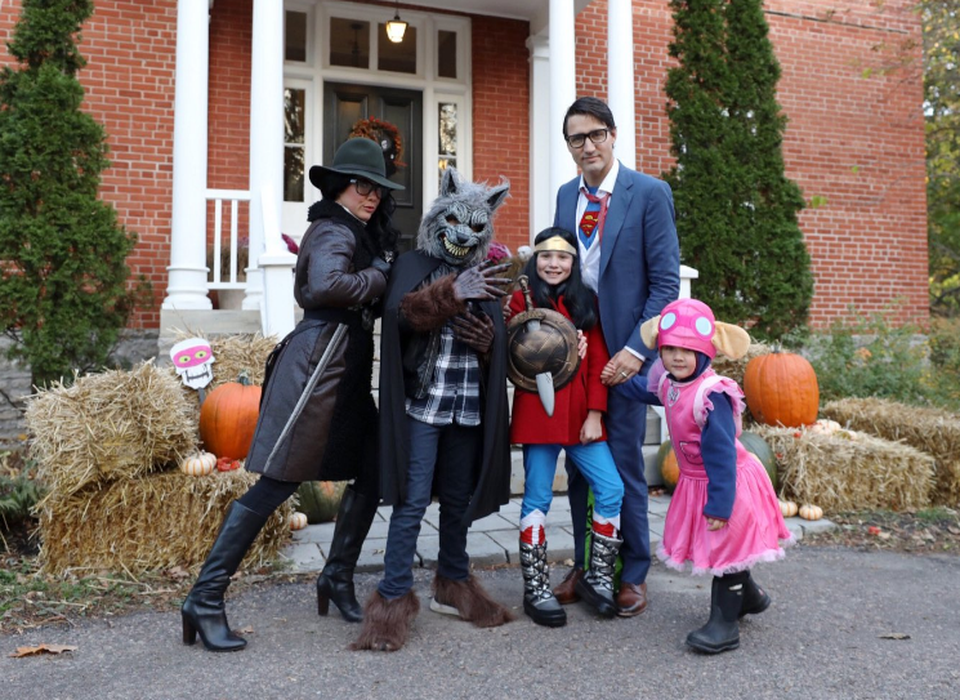 Gia đình Thủ tướng Justin Trudeau hóa trang thành các nhân vật đặc biệt trong dịp lễ Halloween (Ảnh: Trudeau Instagram)