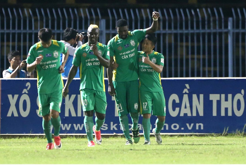 Cần Thơ hiện đang bỏ xa đối thủ trực tiếp Long An đến 9 điểm (ảnh: Anh Hải)