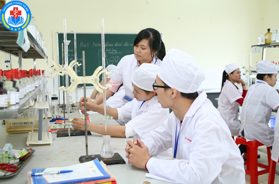 Trường Cao đẳng Y Dược Hà Nội thông báo tuyển sinh năm 2017 - 3 Trường Cao đẳng Y Dược Hà Nội thông báo tuyển sinh năm 2017 - 3