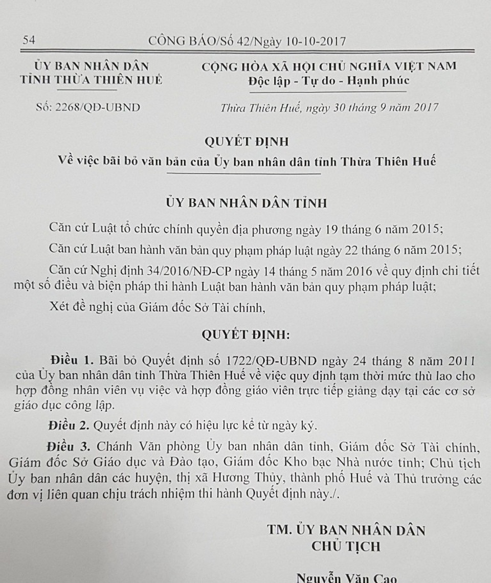 Thừa Thiên Huế: Cấp dưỡng mầm non công lập hoang mang sẽ bị cắt lương nhà nước - 1 Quyết định số 2268/QĐ-UBND của UBND tỉnh Thừa Thiên Huế sẽ cắt lương từ ngân sách nhà nước trả cho cấp dưỡng ở trường mầm non công lập