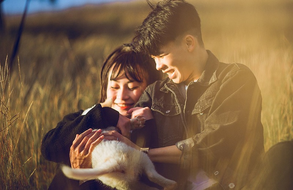 Cặp đôi nên duyên nhờ nút “like” trên facebook - 10
Văn Tùng và Đoan Trang đã cùng nhau có trải nghiệm với những chuyến đi. Bởi với họ “muốn đi nhanh thì đi một mình, muốn đi xa thì đi cùng nhau”.