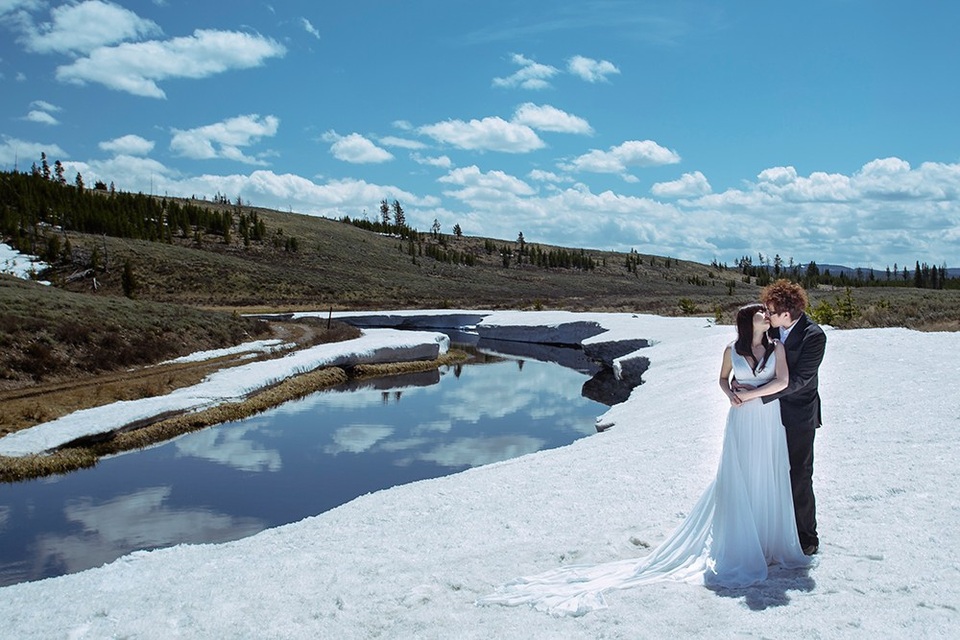 Cặp đôi “Đi khắp thế gian” chụp ảnh cưới trong vòng 3 năm - 11 Công viên Icefields Parkway, Alberta, Canada