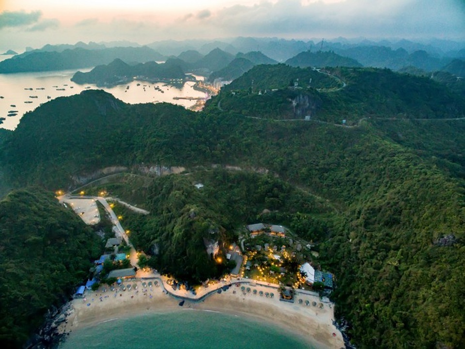 Cát Bà – Sức nóng của thiên đường nghỉ dưỡng - 1 Cát Bà - điểm hấp dẫn cho những trải nghiệm