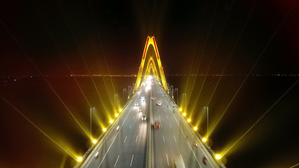 Thủ đô Hà Nội ngày càng đẹp hơn nhờ những công trình chiếu sáng đẳng cấp - 2 Thủ đô Hà Nội ngày càng đẹp hơn nhờ những công trình chiếu sáng đẳng cấp - 2
