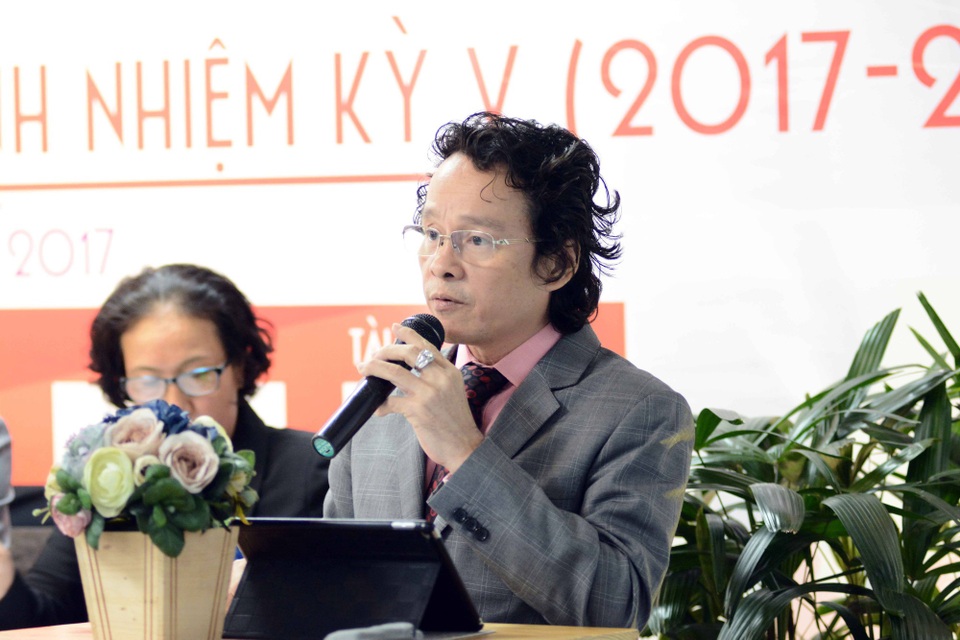 Ông Nguyễn Phương Nam tiếp tục là chủ tịch Liên đoàn cầu lông TPHCM - 1 Ông Nguyễn Phương Nam tiếp tục giữ vị trí chủ tịch Liên đoàn cầu lông TPHCM nhiệm kỳ 5